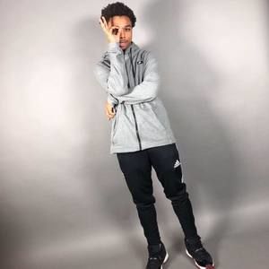 Meet your Posher, Isaiah